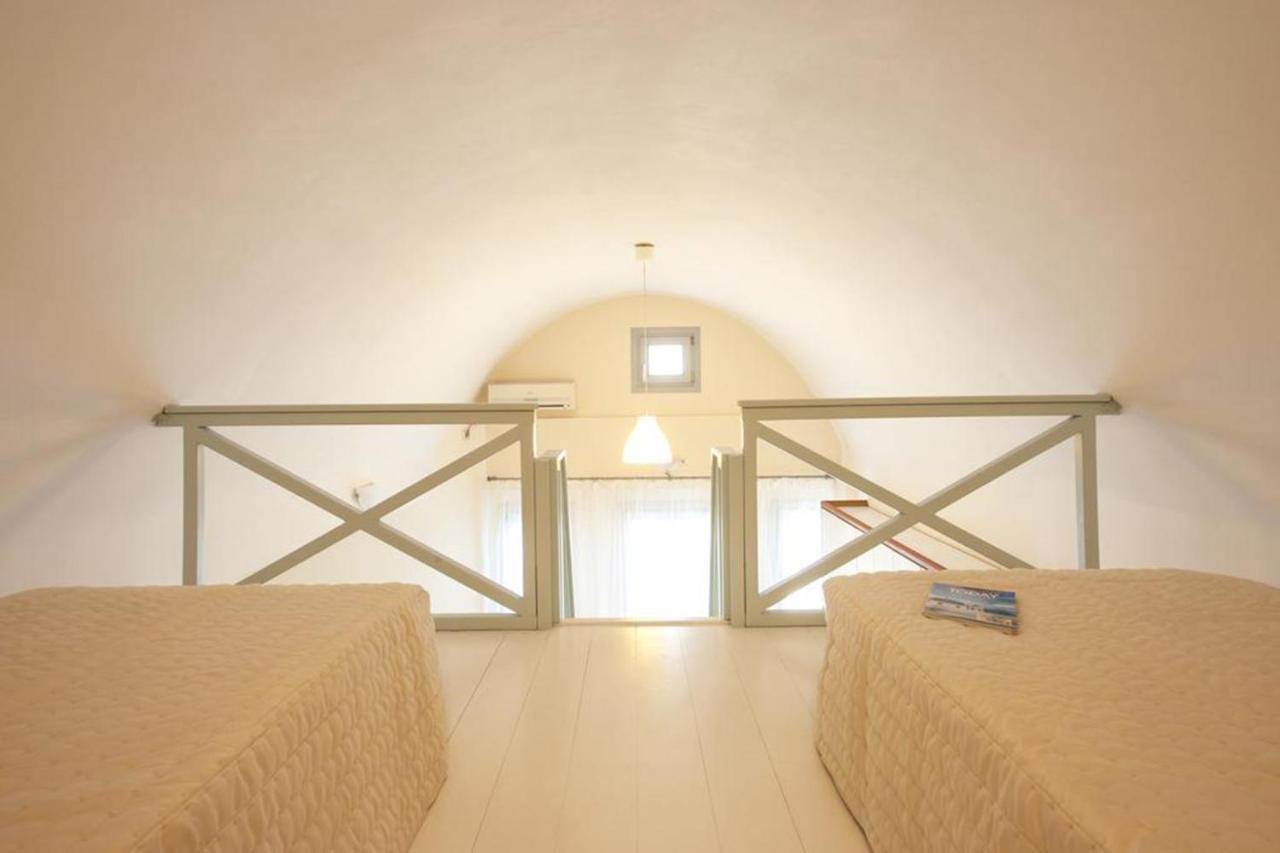 Santorini Med Homes - Sunday Apartment 메사리아 외부 사진