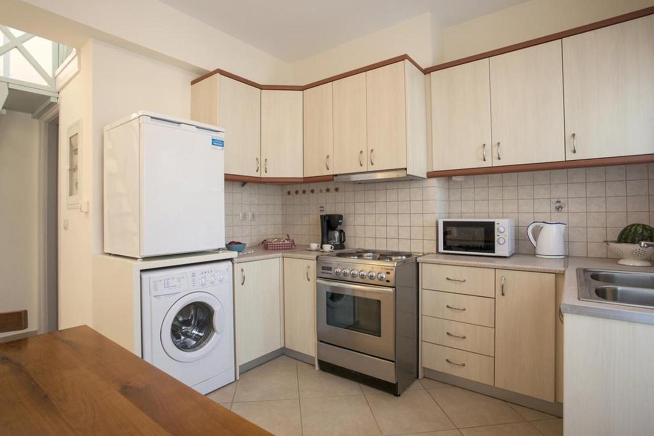 Santorini Med Homes - Sunday Apartment 메사리아 외부 사진